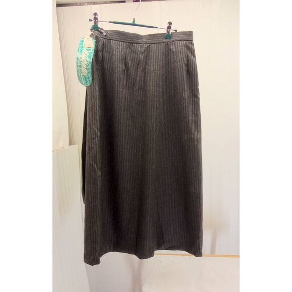 NOS with tags, VTG, 70-80s cashmere and wool wrap skirt size 12 - Picture 2 of 10